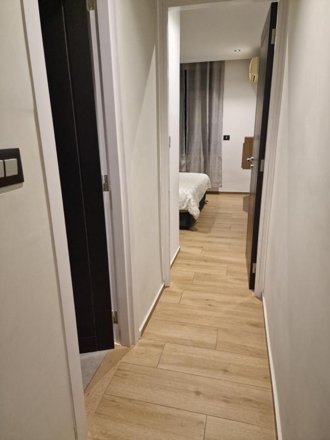 Captivating 2-bed In Apartment *